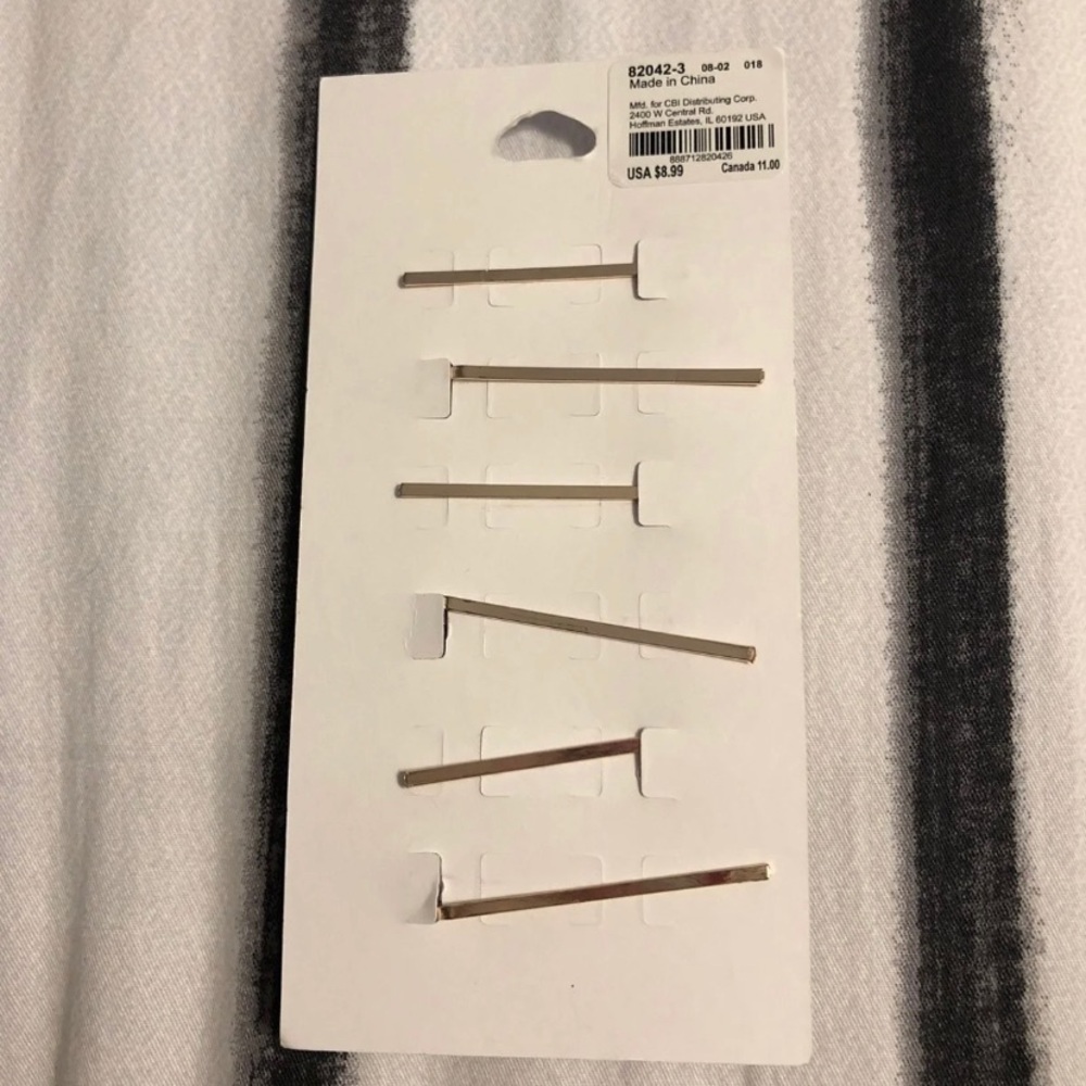 Hair Clips - Picture 2 of 2